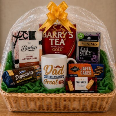 Father's Day Gift Basket: Tea Lovers and Personalised Card